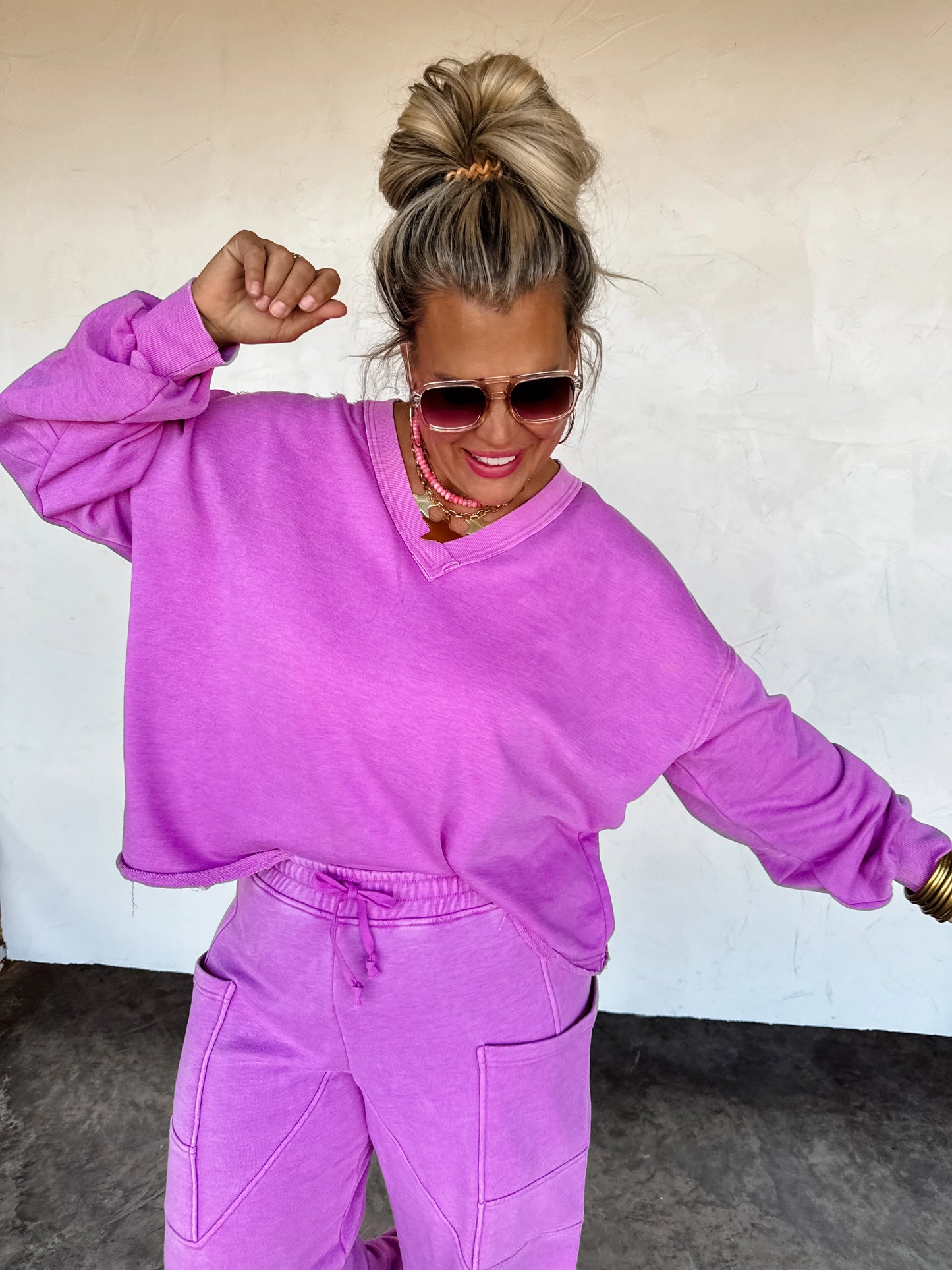 Faded Feels V Neck Pullover
