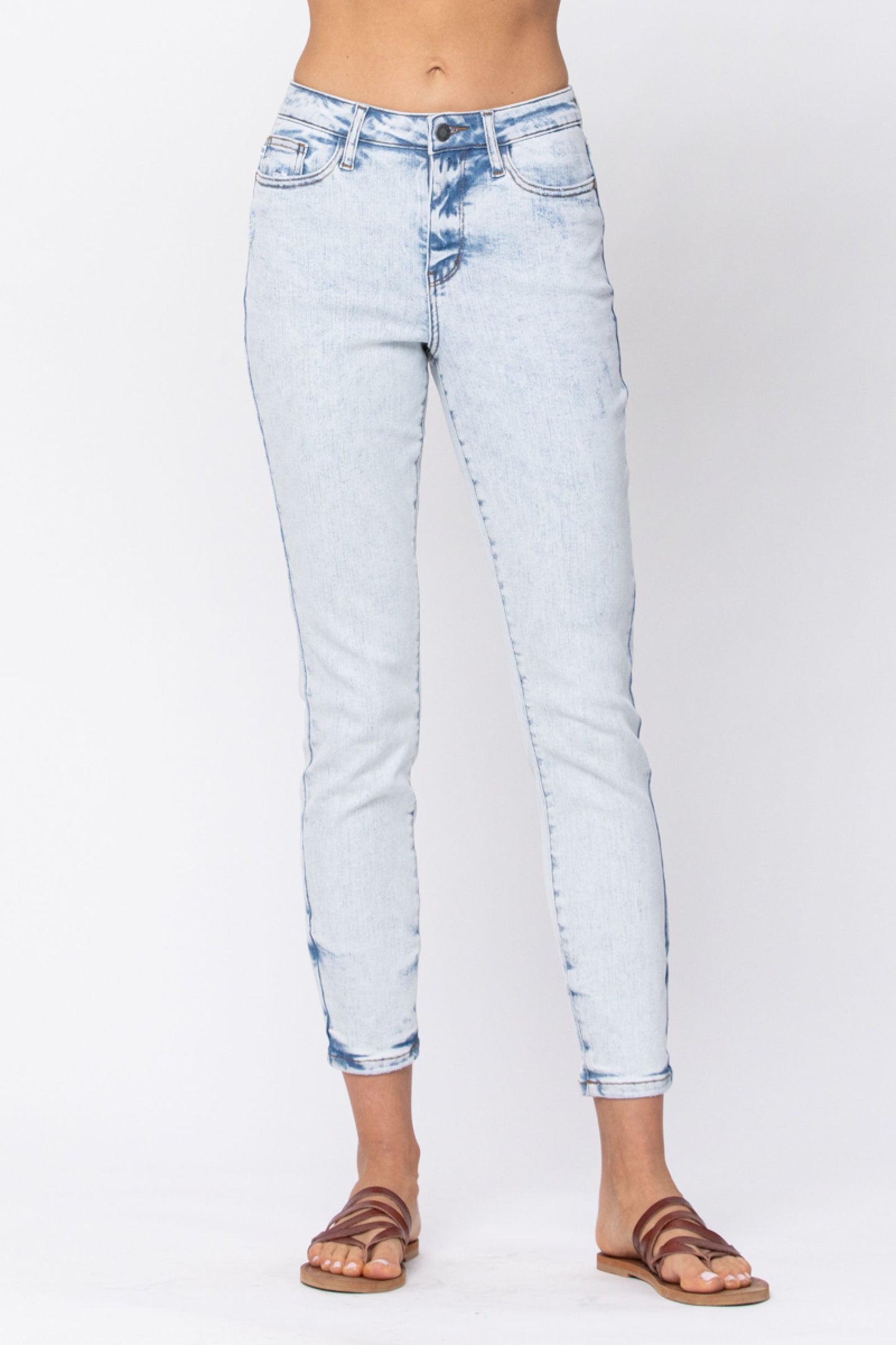 Not Your Mom’s Acid Wash Slim Fit Judy Blue Jeans