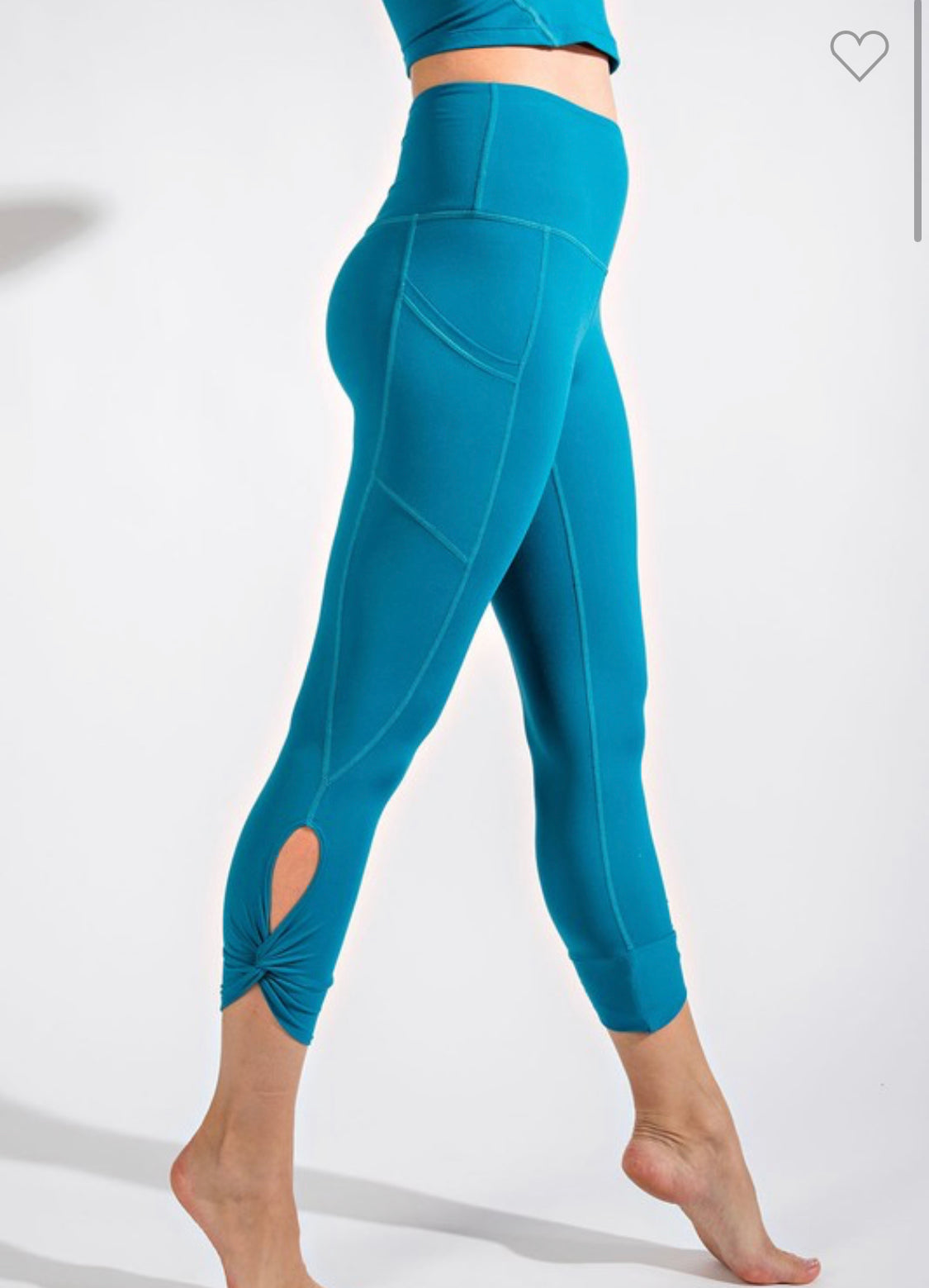 Twist Keyhole Yoga Capri